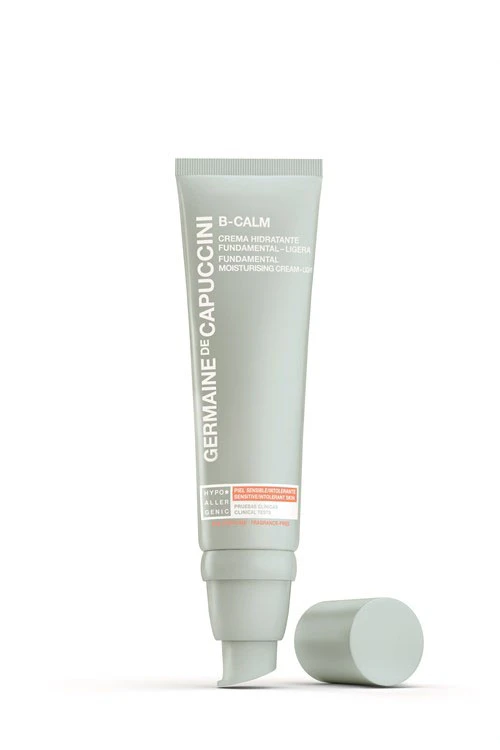 Fundamental Moisturizing Light Cream